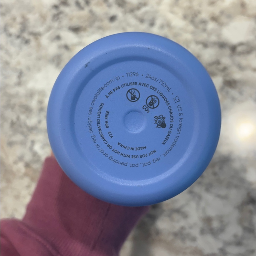 Blue owala water bottle - Picture 4 of 5
